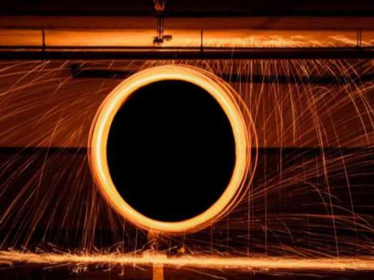 Fuoco e vuoto, circuito virtuoso che genera vita