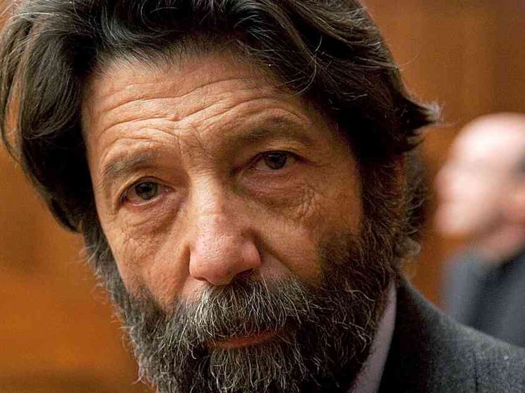 Cacciari: «L'Ue totalmente subordinata agli Usa»