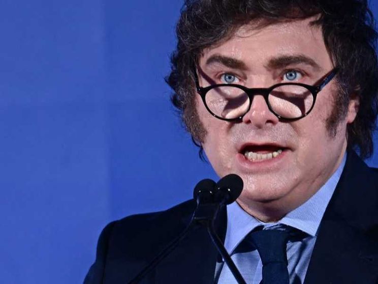 Scandalo criptovalute, Milei rischia l'impeachment. «Le ho solo divulgate»
