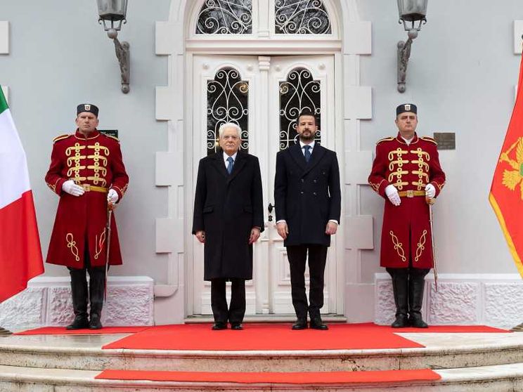 Mattarella: «Ora una pace giusta. La Russia torni a rispettare la Carta Onu»