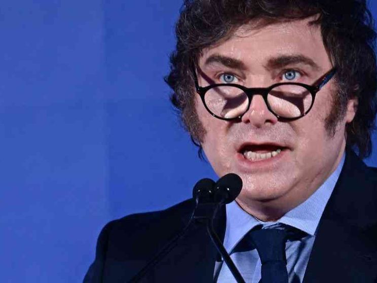 Scandalo criptovalute, Milei rischia l'impeachment. «Le ho solo divulgate»