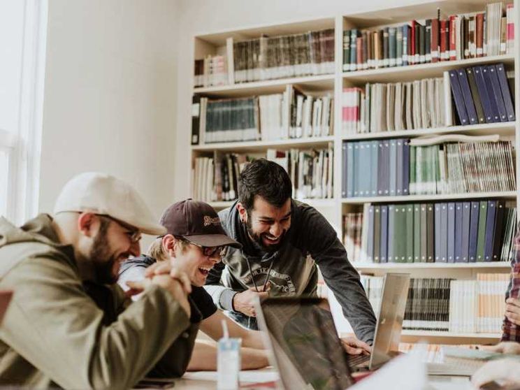 Al via l'assunzione di 30 laureati e un programma di sviluppo