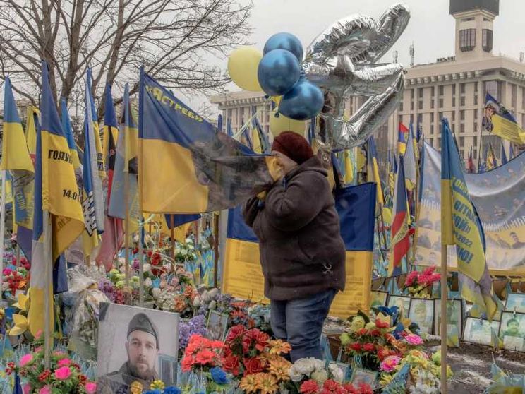 A Kiev, tra i delusi dagli Usa: «Noi soli, Putin fa più paura». Mosca attacca