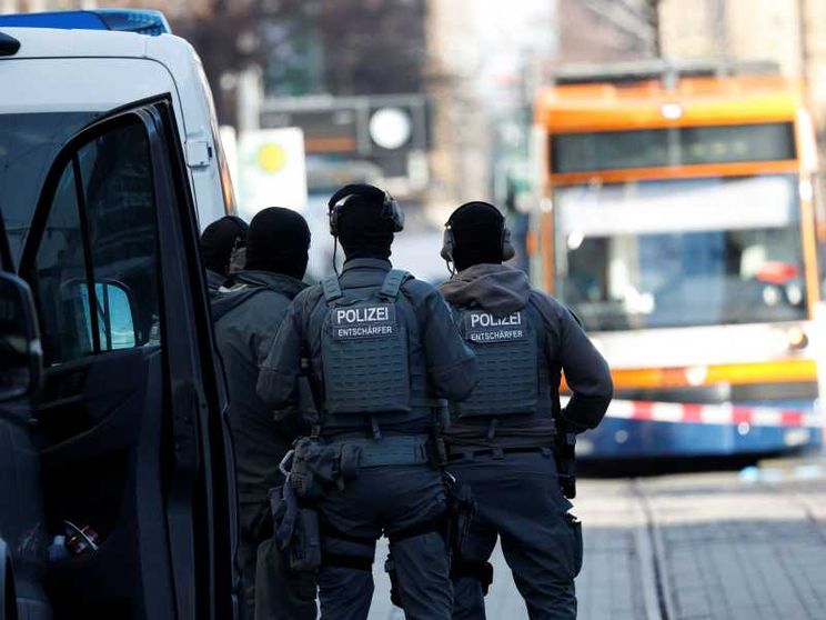 Auto sulla folla, 2 morti a Mannheim. Merz: ora basta, obiettivo sicurezza