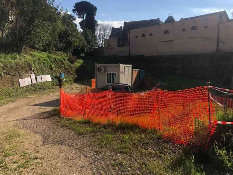 Scritte anti Israele (subito cancellate) nel cantiere del museo della Shoah