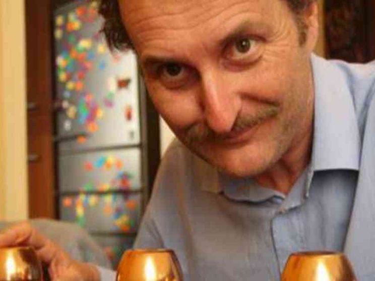 Carlo Alfredo Clerici e la mappa dell’Ucraina per i suoi piccoli pazienti