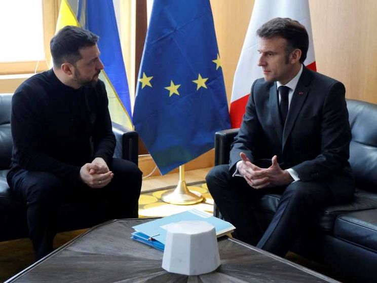 Cos'è l'ombrello nucleare francese e perché dovremmo ripararci sotto