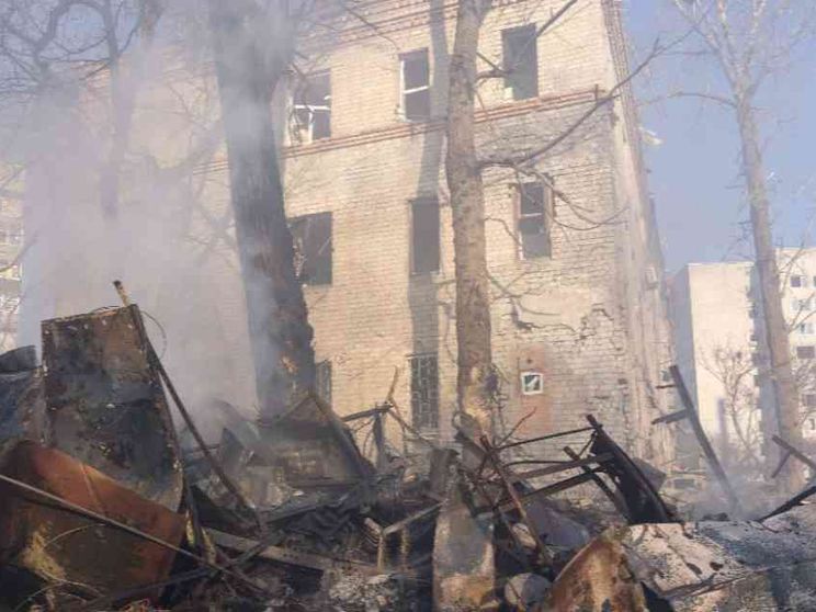 Ancora stragi in Ucraina. E Kiev valuta il ritiro dal Kursk occupato