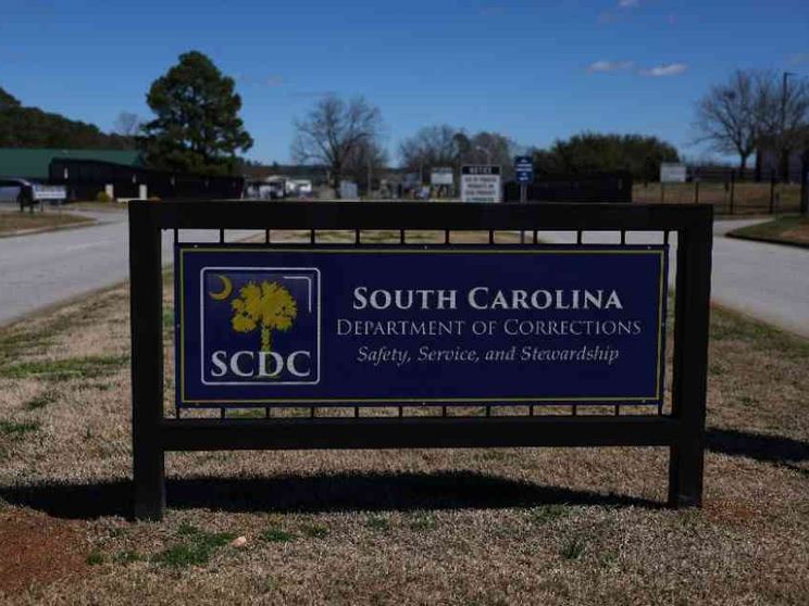 Eseguita la condanna a morte: plotone d'esecuzione per Brad