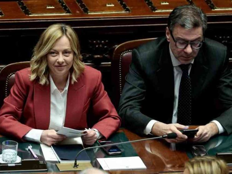 Riarmo Ue, tensione sugli eurobond. Sul tavolo piano italiano da 200 miliardi