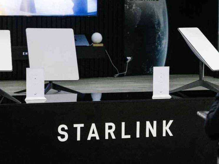 Perché la rete satellitare Starlink è fondamentale per l'Ucraina
