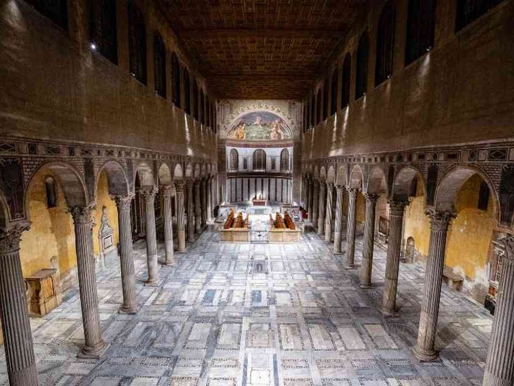 Splende di luce nuova la basilica paleocristiana di Santa Sabina all'Aventino