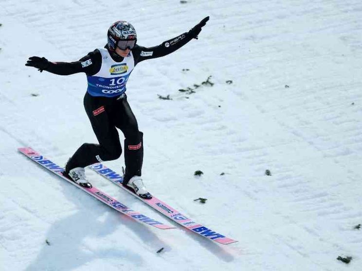 Nel salto con gli sci il doping è tecnologico