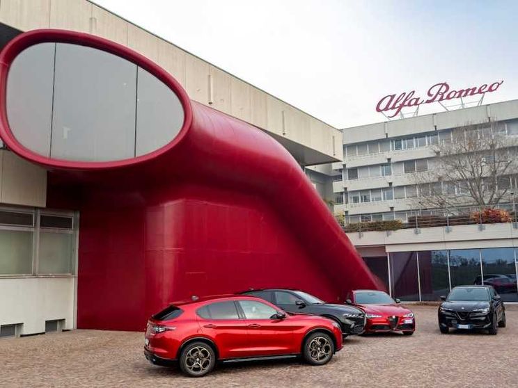 Giulia e Stelvio, addio ai motori a benzina: si apre una nuova era