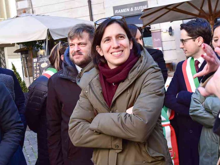 Tutte le tensioni del Pd. E Schlein ora attacca: serve un chiarimento politico