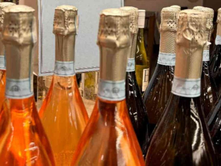 La guerra tra Usa e Ue adesso è sul vino. Cosa rischia di rimetterci l'Italia