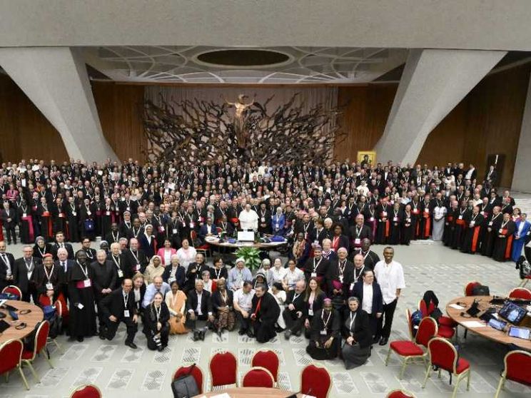 Sinodo, al via la fase di attuazione. Nel 2028 tutta la Chiesa riunita a Roma