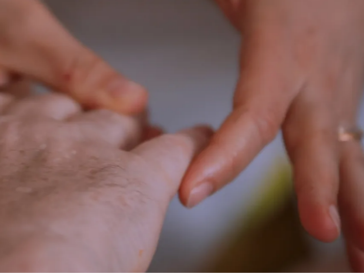 “Dipende da come mi abbracci”: scienza e umanità, i Centri NeMo si raccontano