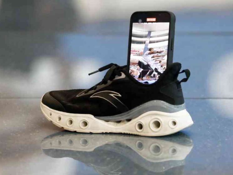 Hunyadi: «Vi spiego cosa significa fidarsi al tempo del digitale»