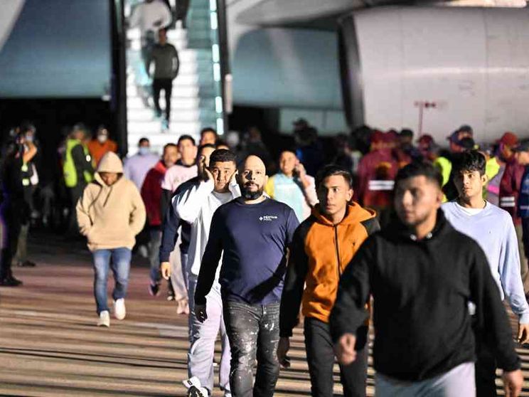 Il petrolio e le gang criminali: perché gli Usa hanno espulso 199 venezuelani