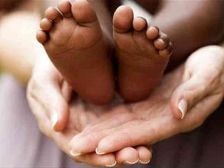 Le adozioni all'estero in crescita e l'apertura ai single: tutti i dubbi