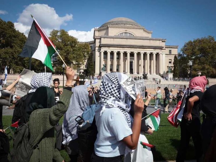 Harvard e Yale regalano a Trump il “repulisti” dei filo-palestinesi