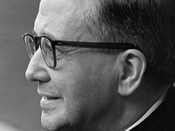 Santo e pieno di gioia: il prete secondo Escrivá