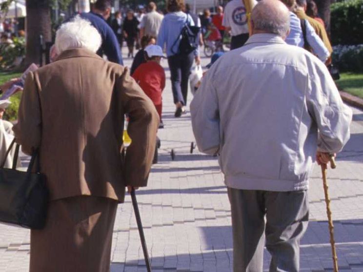 Perché la famiglia per tanti anziani sta diventando nido di vipere
