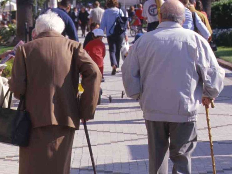 Perché la famiglia per tanti anziani sta diventando nido di vipere