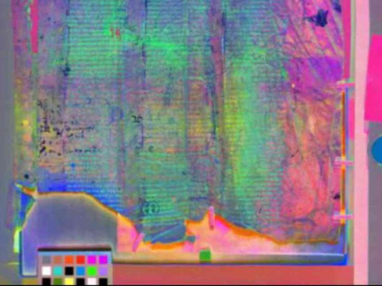 Telecamera multispettrale ritrova il manoscritto perduto del mago Merlino