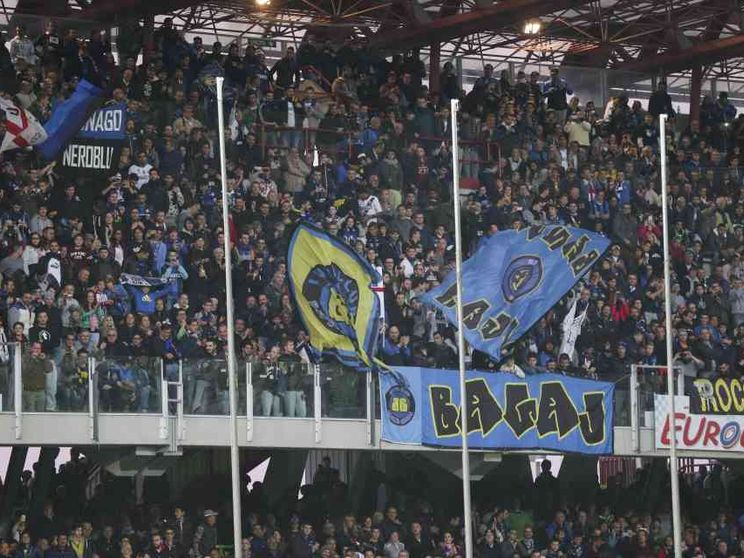 Miti, tragedie e leggende metropolitane: il viaggio tra gli ultras in un libro