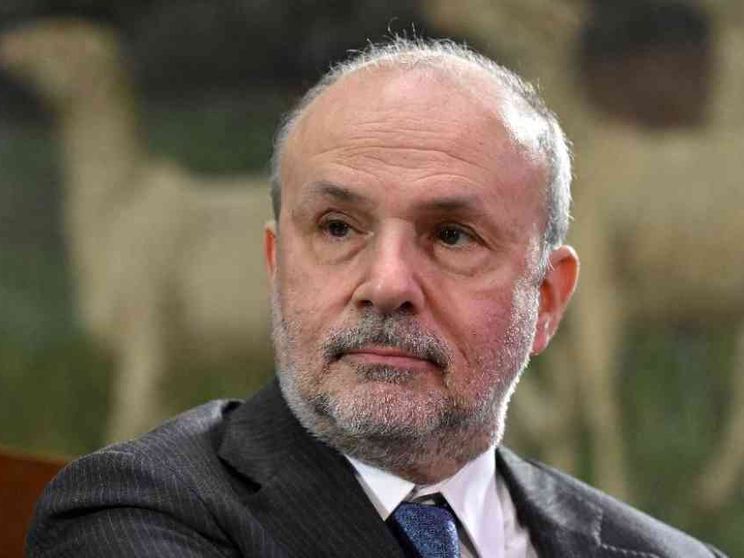 Il ministro Schillaci: «Cure più umane, la sanità deve dare speranza»