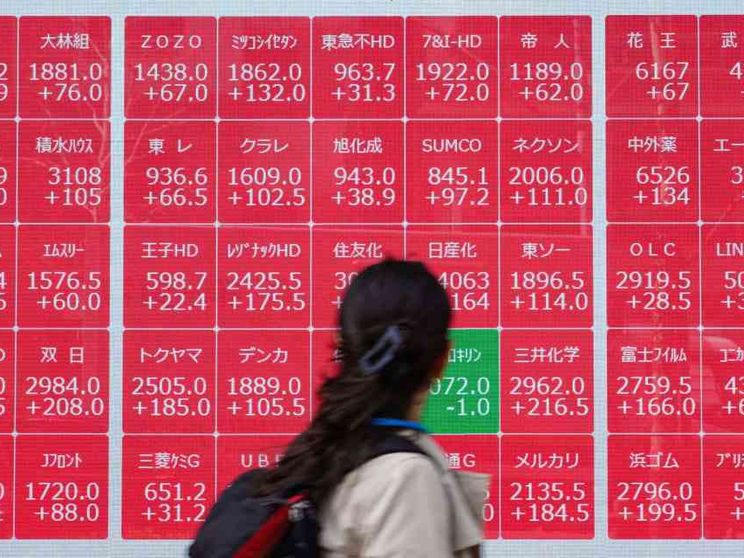 Segnali di reazione dalle Borse europee, risale Tokyo