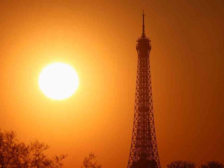 Cure palliative e “aiuto a morire”: la Francia pensa a due leggi parallele