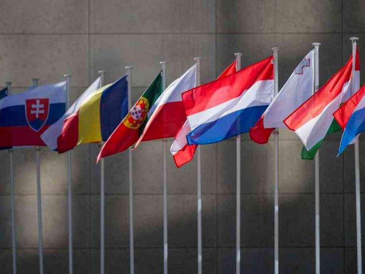 I contro-dazi Ue al 25% su acciaio e alluminio. Attesa per quelli sull'auto