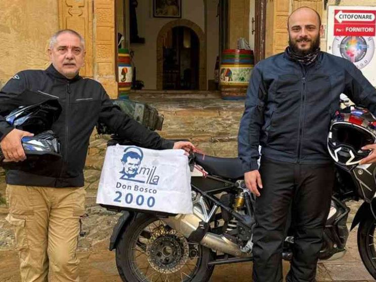 Palermo-Dakar in moto con Agostino e Marco. E nascerà un nuovo dispensario