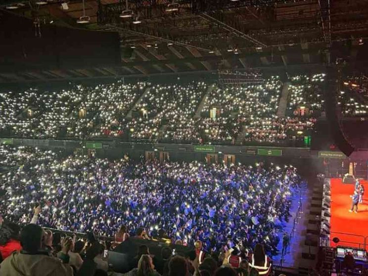 Crescono i cristiani “praticanti” in Uk. Soprattutto giovani e cattolici
