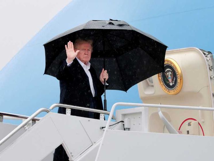 Sondaggi in calo, messaggi a Pechino: Trump vuole archiviare la settimana orribile