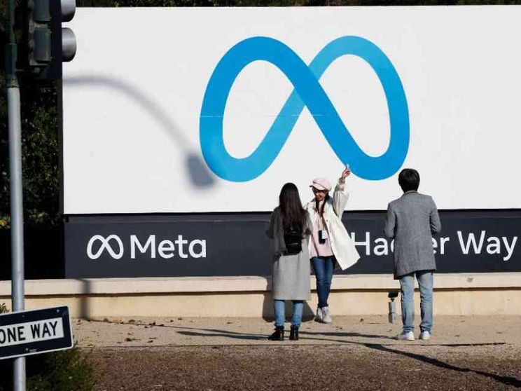 Cosa e come può imparare Meta AI dalle nostre domande