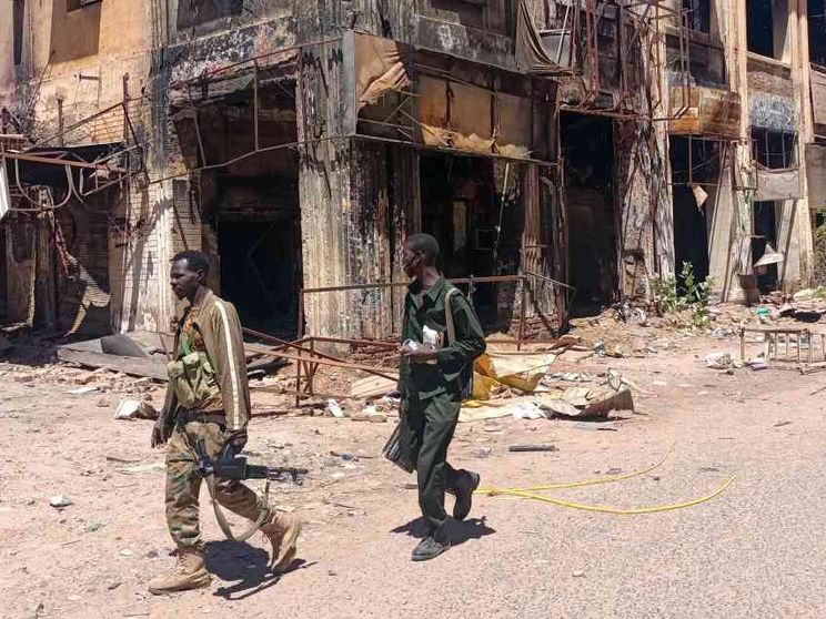 Perché il Sudan dopo due anni di guerra rischia di spaccarsi a metà