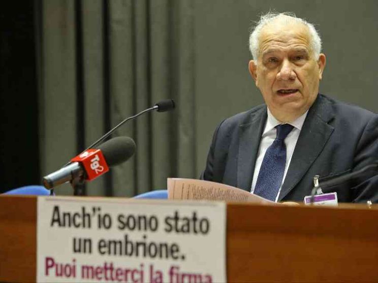 «Con Carlo Casini totale sintonia, un autentico uomo di Dio»