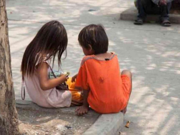 Ecco come dovrà cambiare l’adozione internazionale