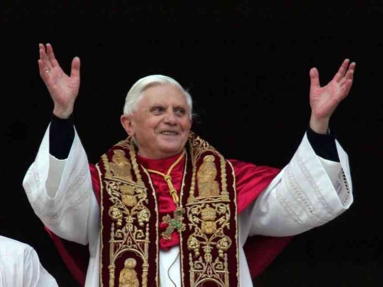 Ratzinger, Papa e teologo del Sabato Santo
