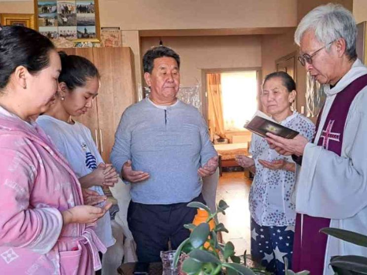 In Mongolia c'è un padre che è stato convertito dall'esempio delle figlie