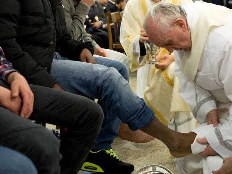 L'ultimo regalo di Francesco: 200mila euro ai detenuti