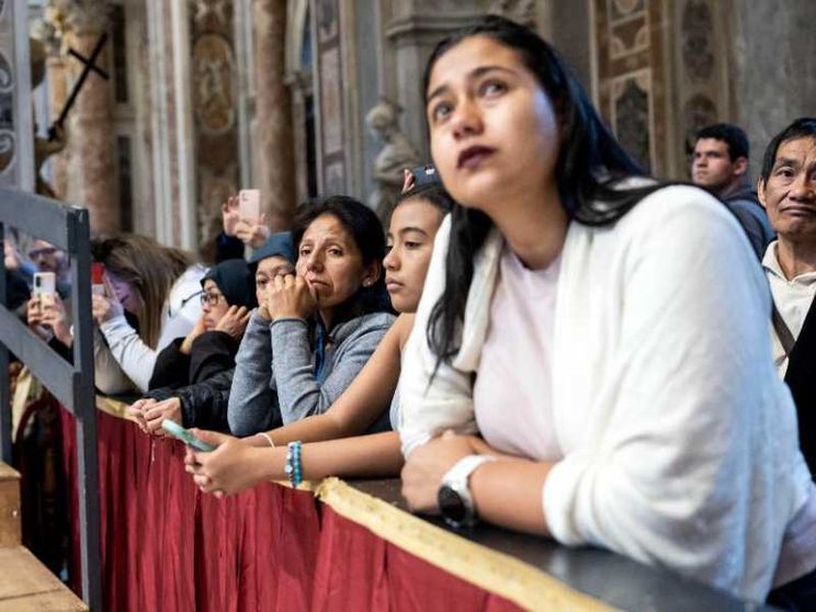 Saranno i “suoi” poveri a dare l'ultimo saluto a Francesco