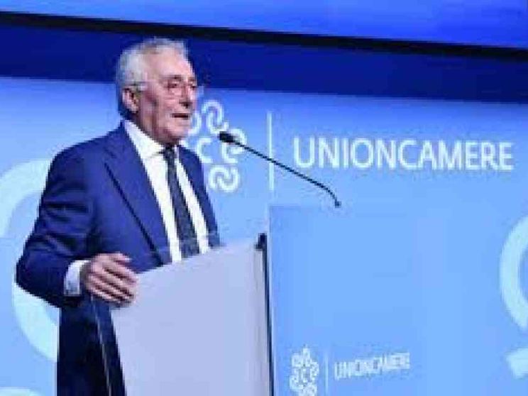 Cresce il fabbisogno di diplomati e laureati