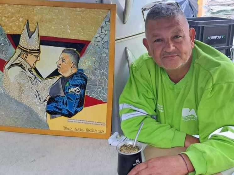 La storia del “cartonero” Sergio: «Era il Papa dei poveri che resistono»