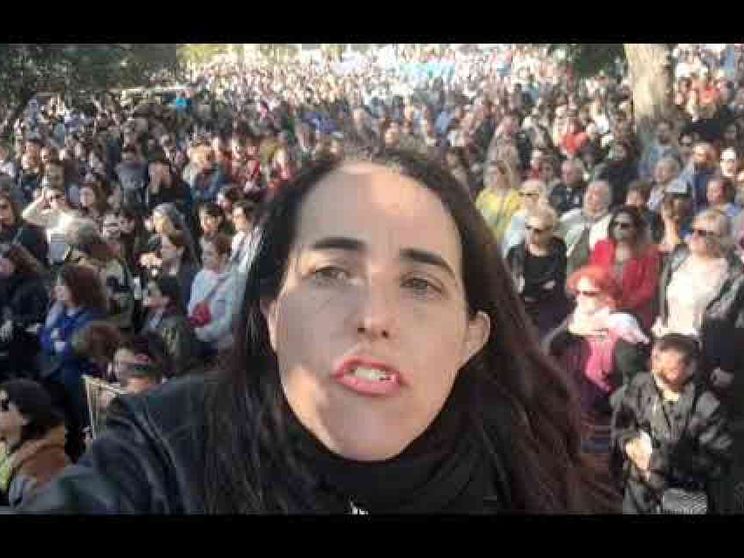 L'altro funerale a Buenos Aires: «Ora fai chiasso dal cielo, Francisco!»