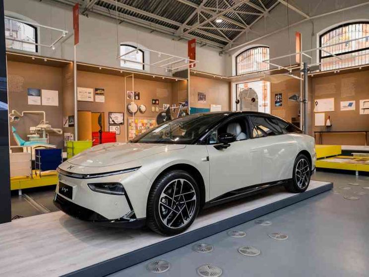 Intelligenza artificiale, ma non solo: arriva in Italia la Xpeng P7+